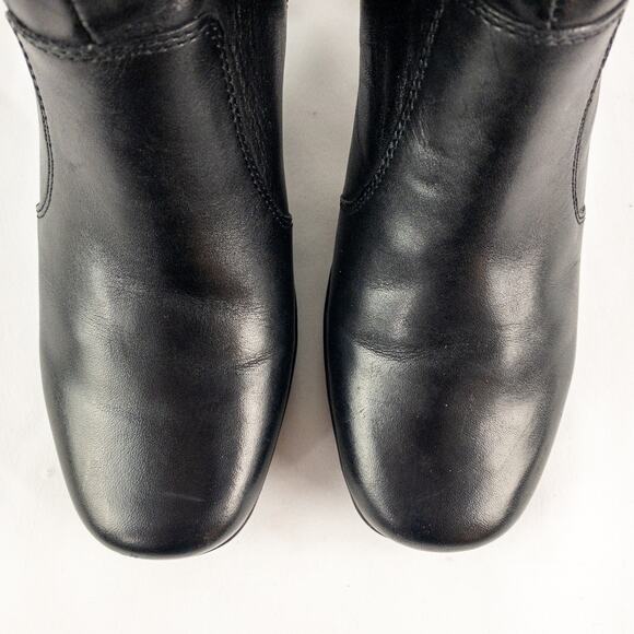 Clarks Black Leather Button Ankle Booties Boots Womens 7.5 - Picture 4 of 16